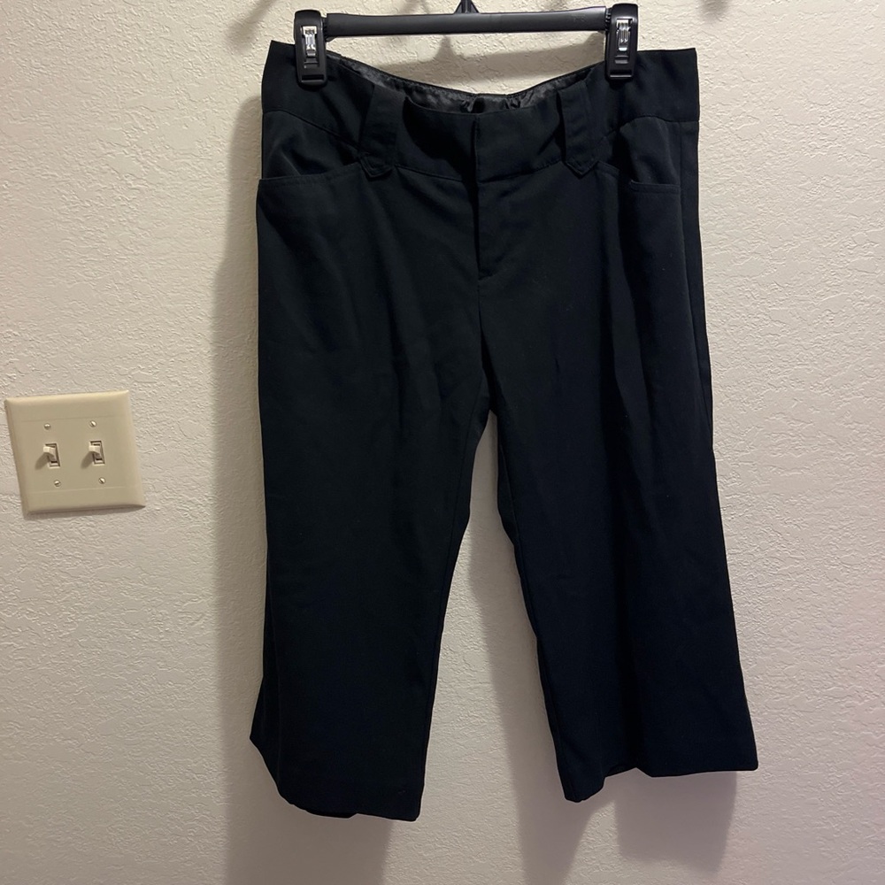 Maurices Black Capris